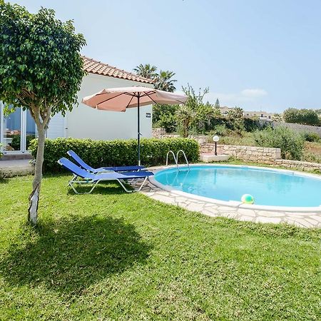 Chill And Relax In A Home With Pool Near The Beach Almirida Exteriér fotografie