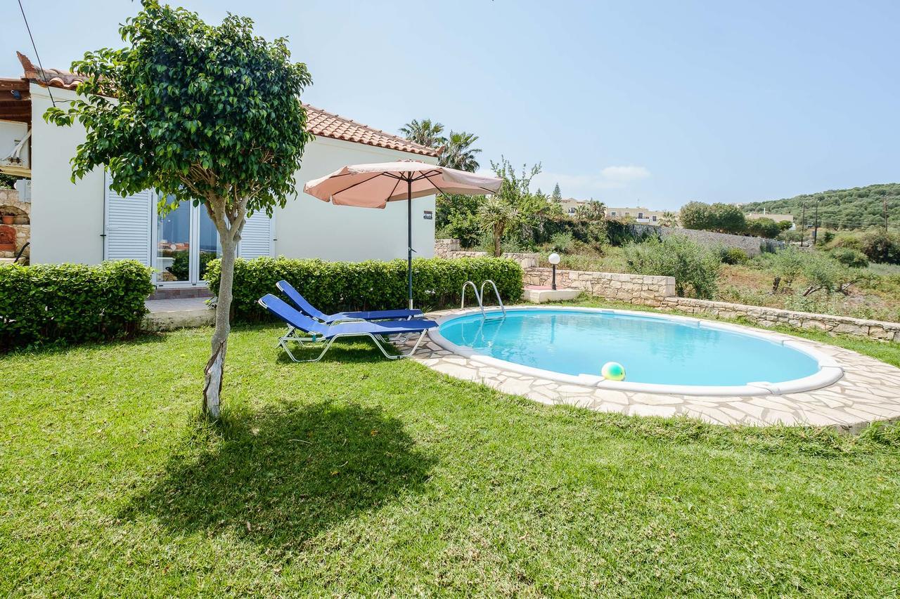 Chill And Relax In A Home With Pool Near The Beach Almirida Exteriér fotografie